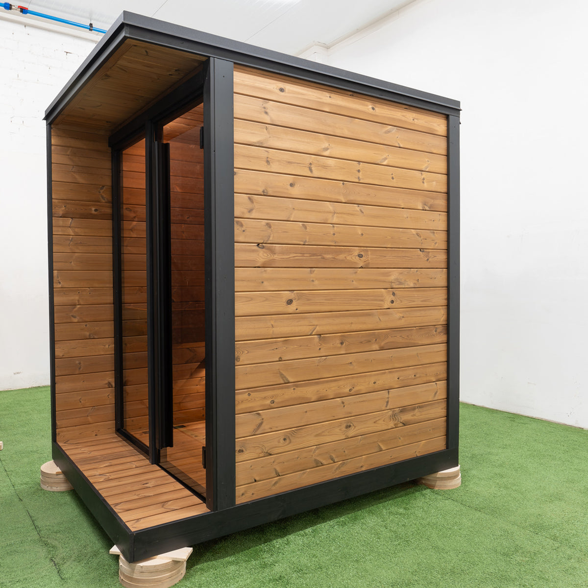 Crest Outdoor Sauna